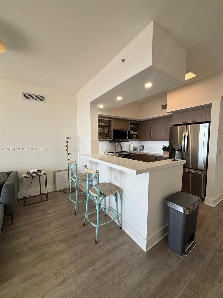 PUERTA DE PALMAS CONDO - Residential Lease