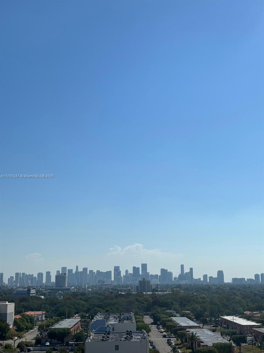 PUERTA DE PALMAS CONDO - Residential Lease