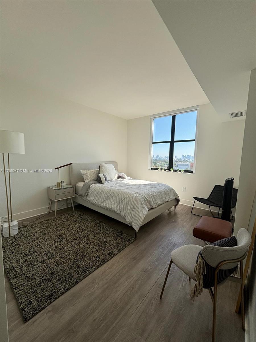 PUERTA DE PALMAS CONDO - Residential Lease