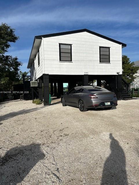 CAHILL PINES AND PALMS - Residential
