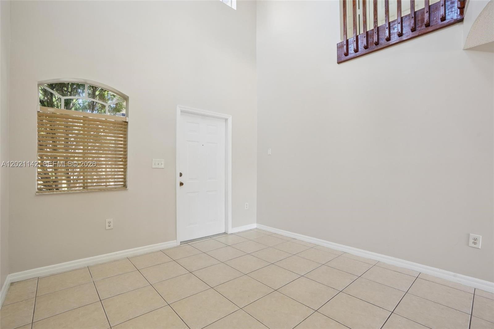 KENDALL VILLAGE TOWNVILLAS - Residential
