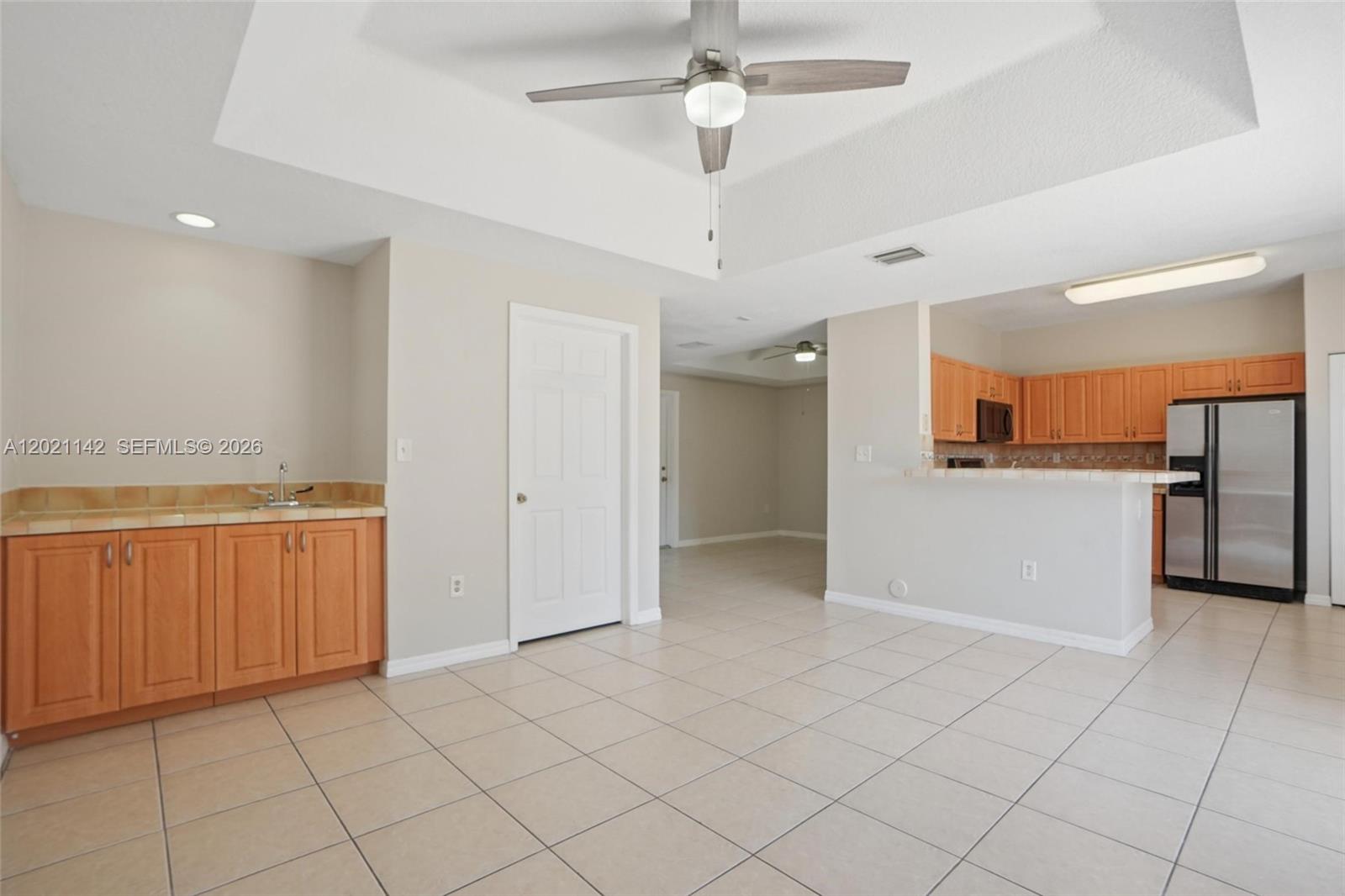 KENDALL VILLAGE TOWNVILLAS - Residential