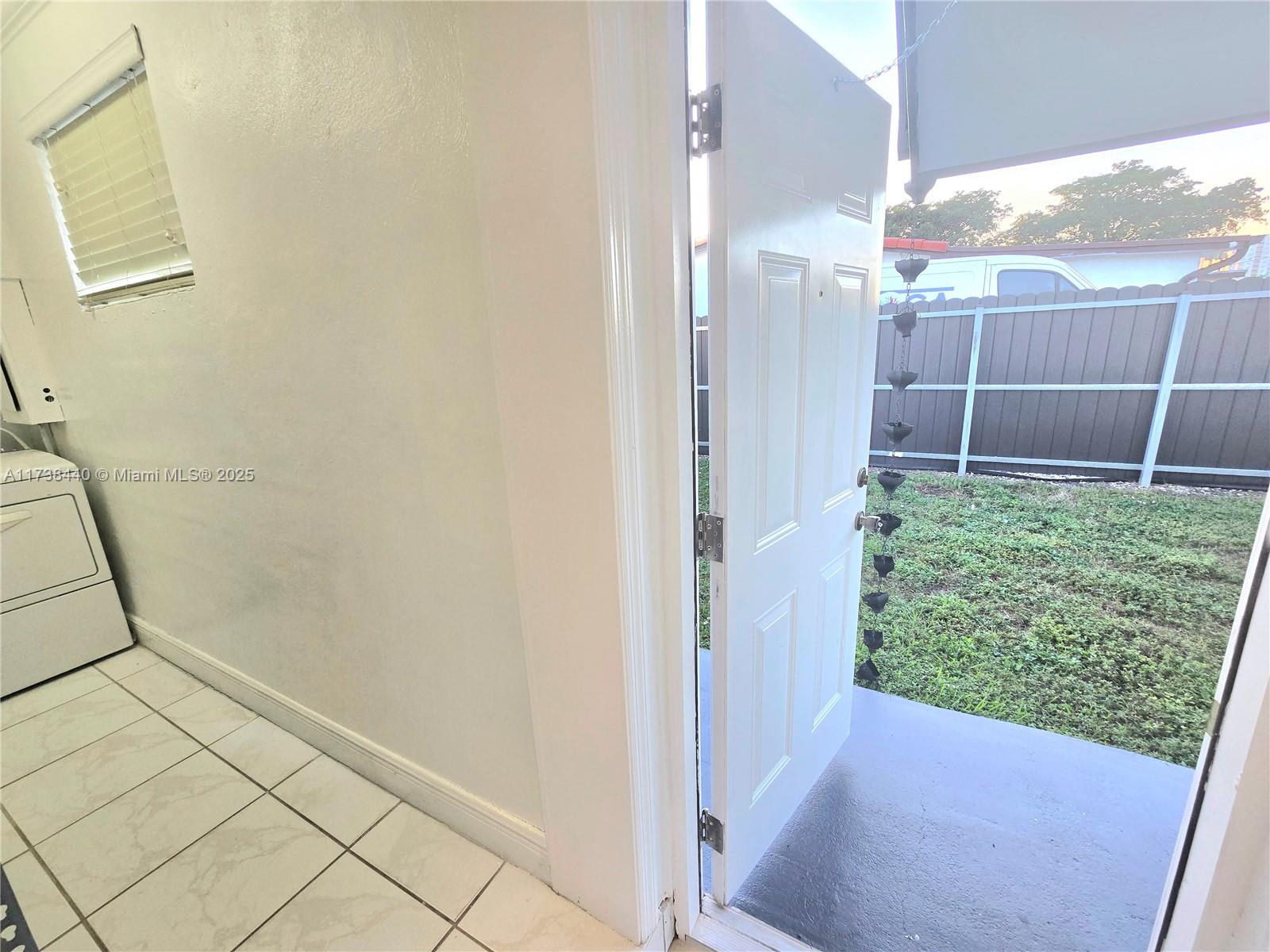 RICHARDSON-KELLETT LAND C - Residential Lease