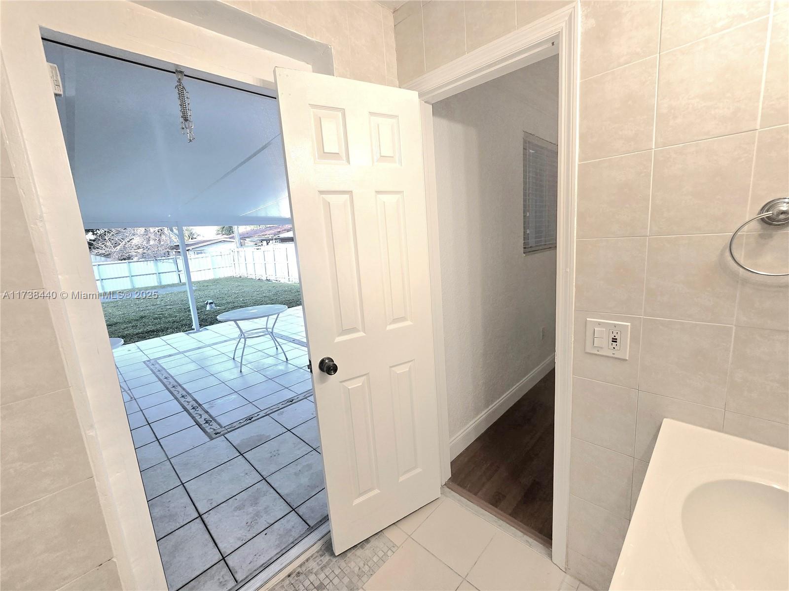 RICHARDSON-KELLETT LAND C - Residential Lease