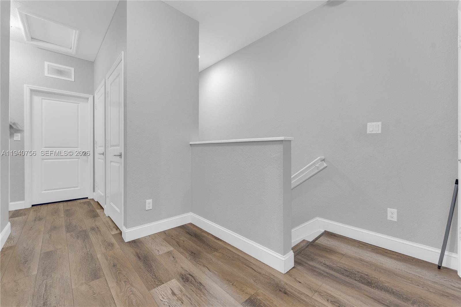 CRICKET CLUB - Residential