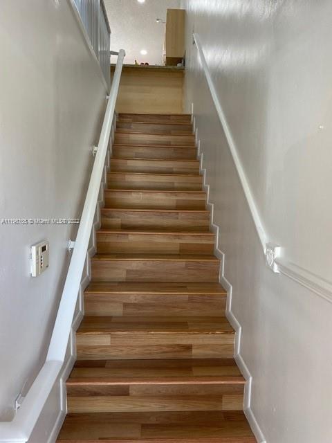 EL PRADO XV CONDO - Residential Lease
