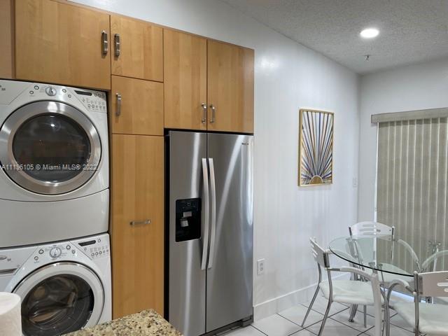 EL PRADO XV CONDO - Residential Lease