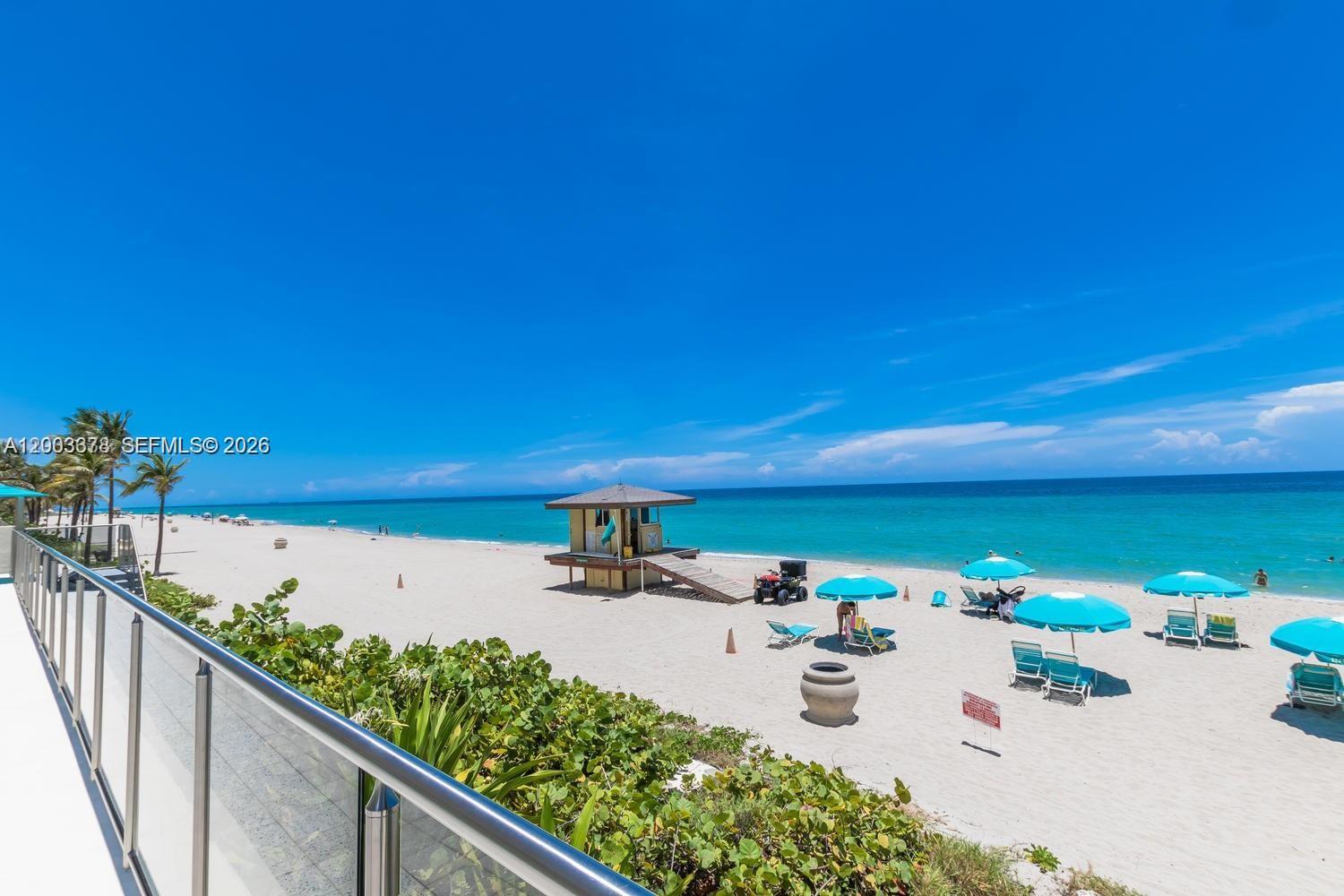 WAVE CONDO - Residential