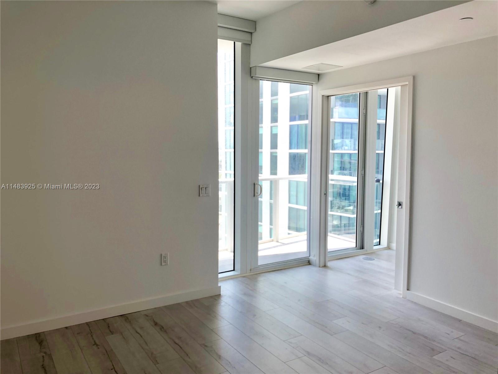 THE CRIMSON CONDOMINIUM - Residential Lease