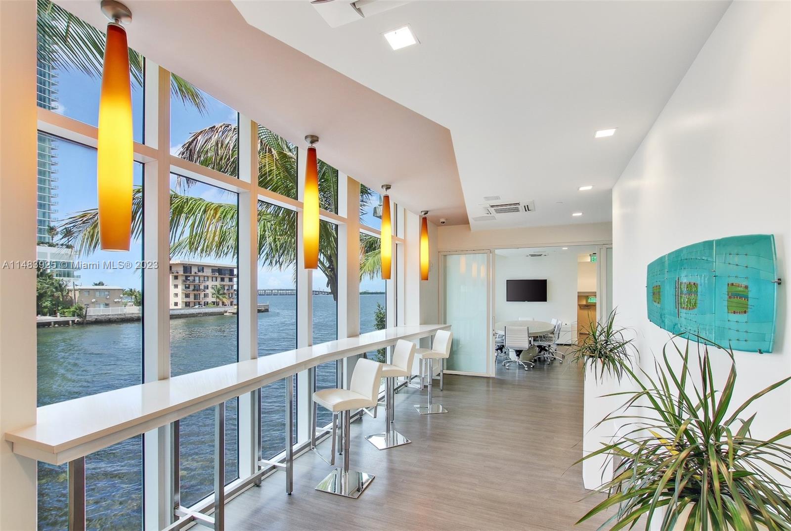 THE CRIMSON CONDOMINIUM - Residential Lease