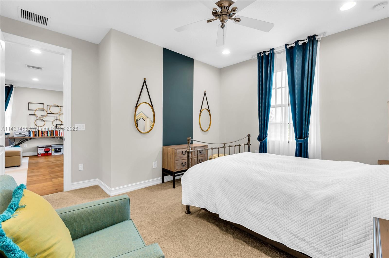 BOCA DUNES PUD - Residential Lease