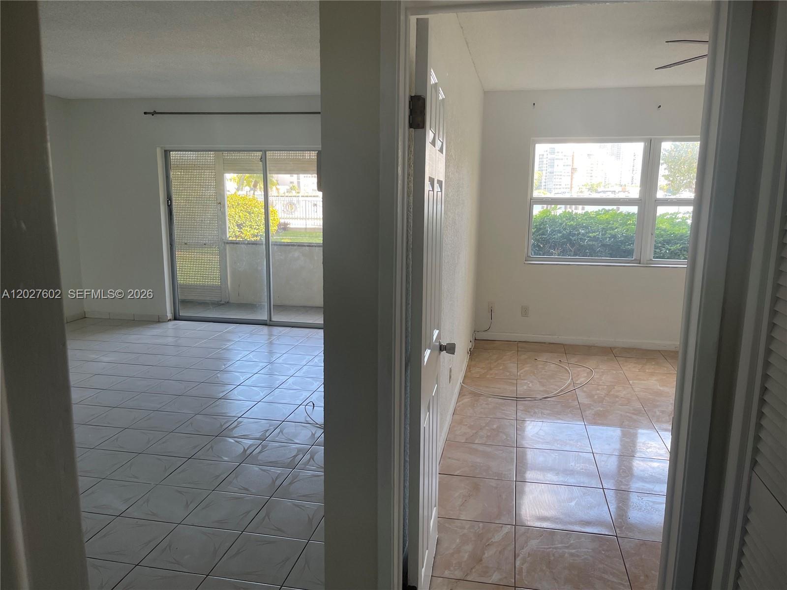 CRYSTAL COVE INC CONDO - Residential Lease