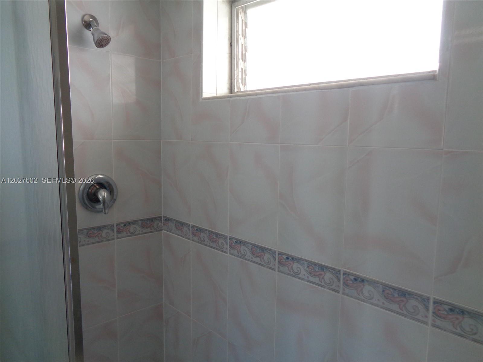 CRYSTAL COVE INC CONDO - Residential Lease