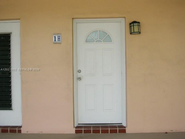 CRYSTAL COVE INC CONDO - Residential Lease