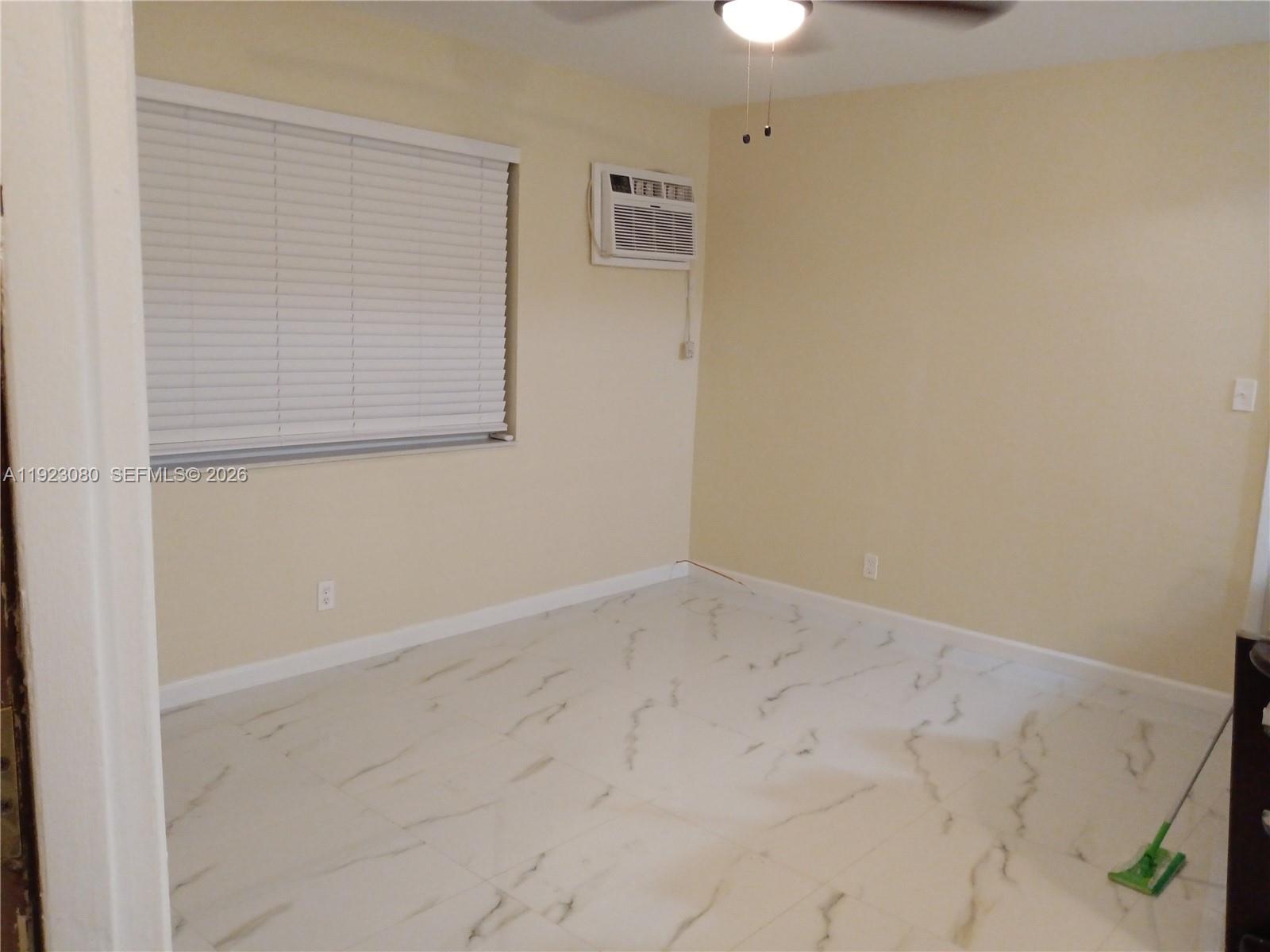 CORAL RIDGE ISLES - Residential Lease