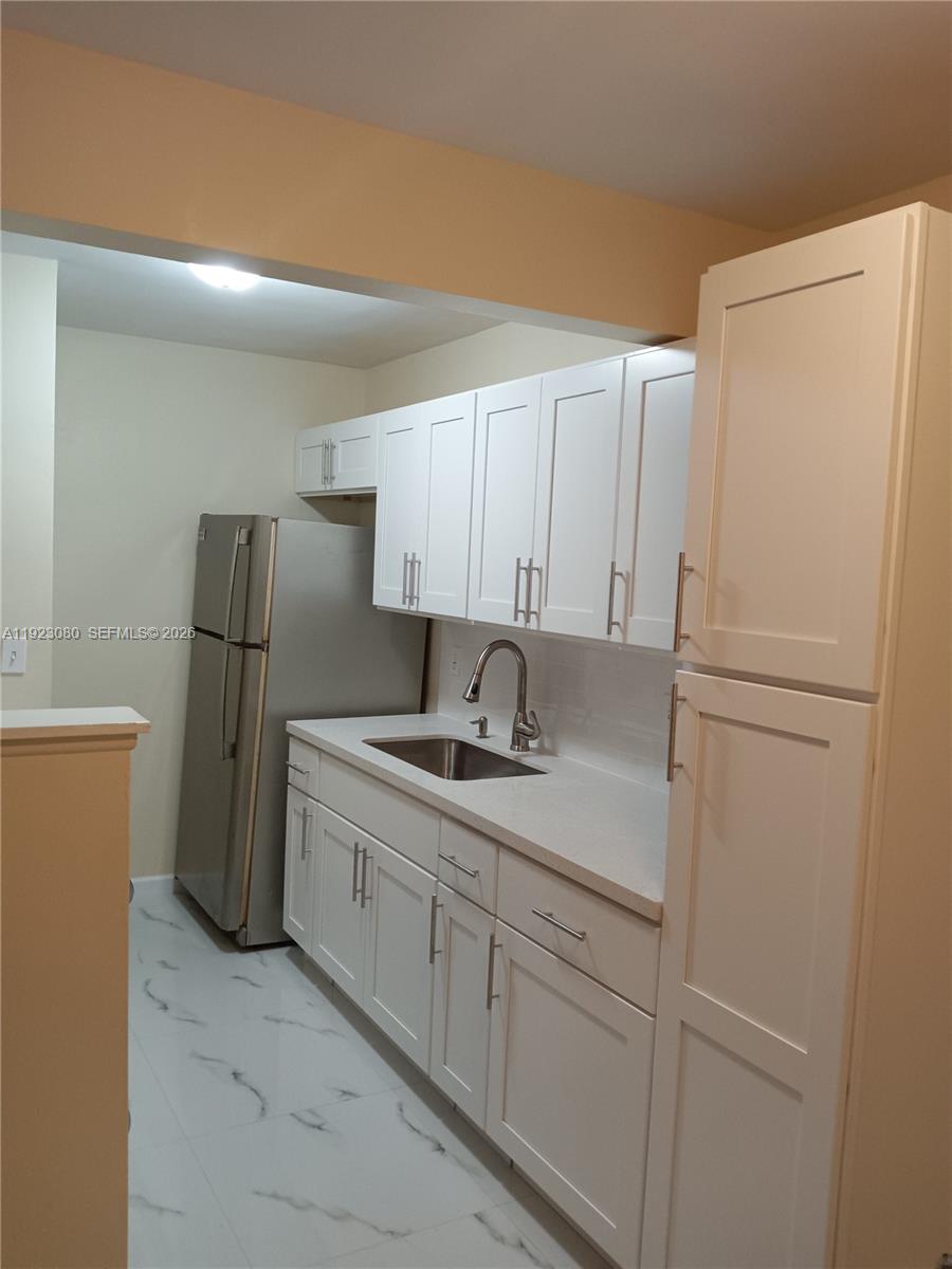 CORAL RIDGE ISLES - Residential Lease