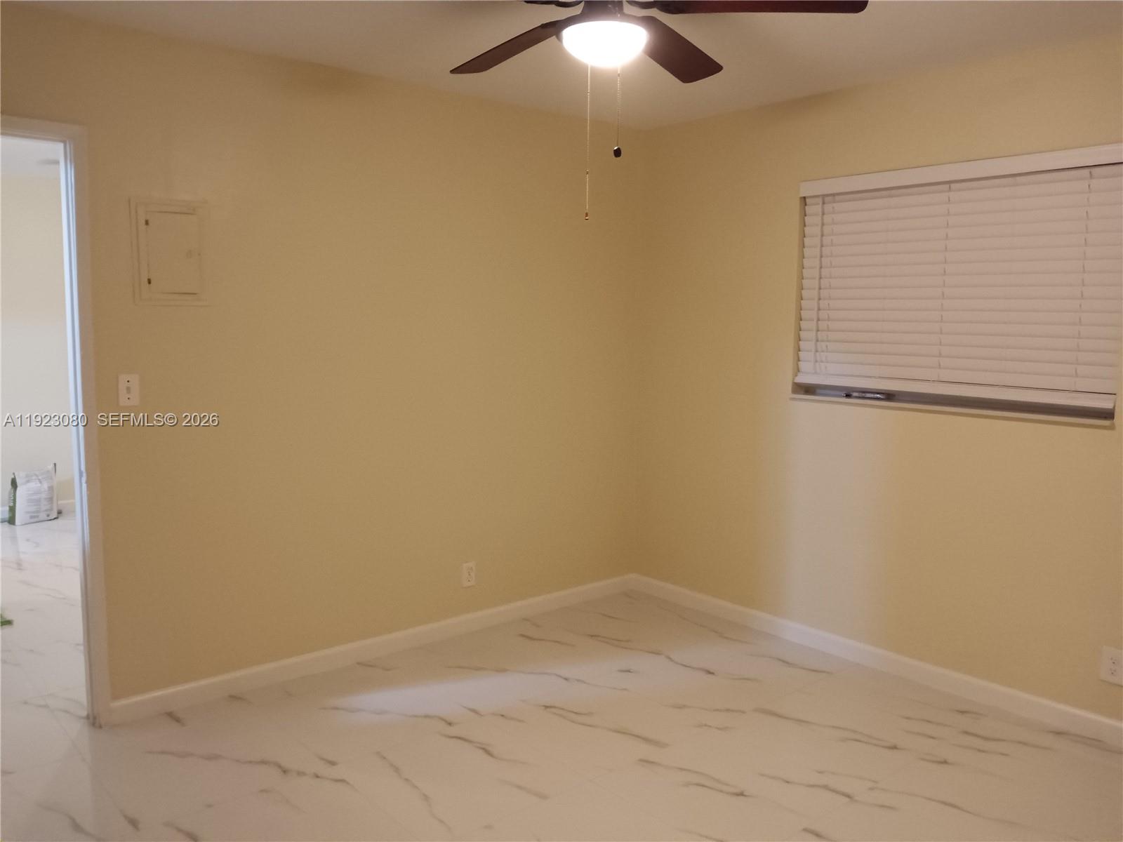 CORAL RIDGE ISLES - Residential Lease