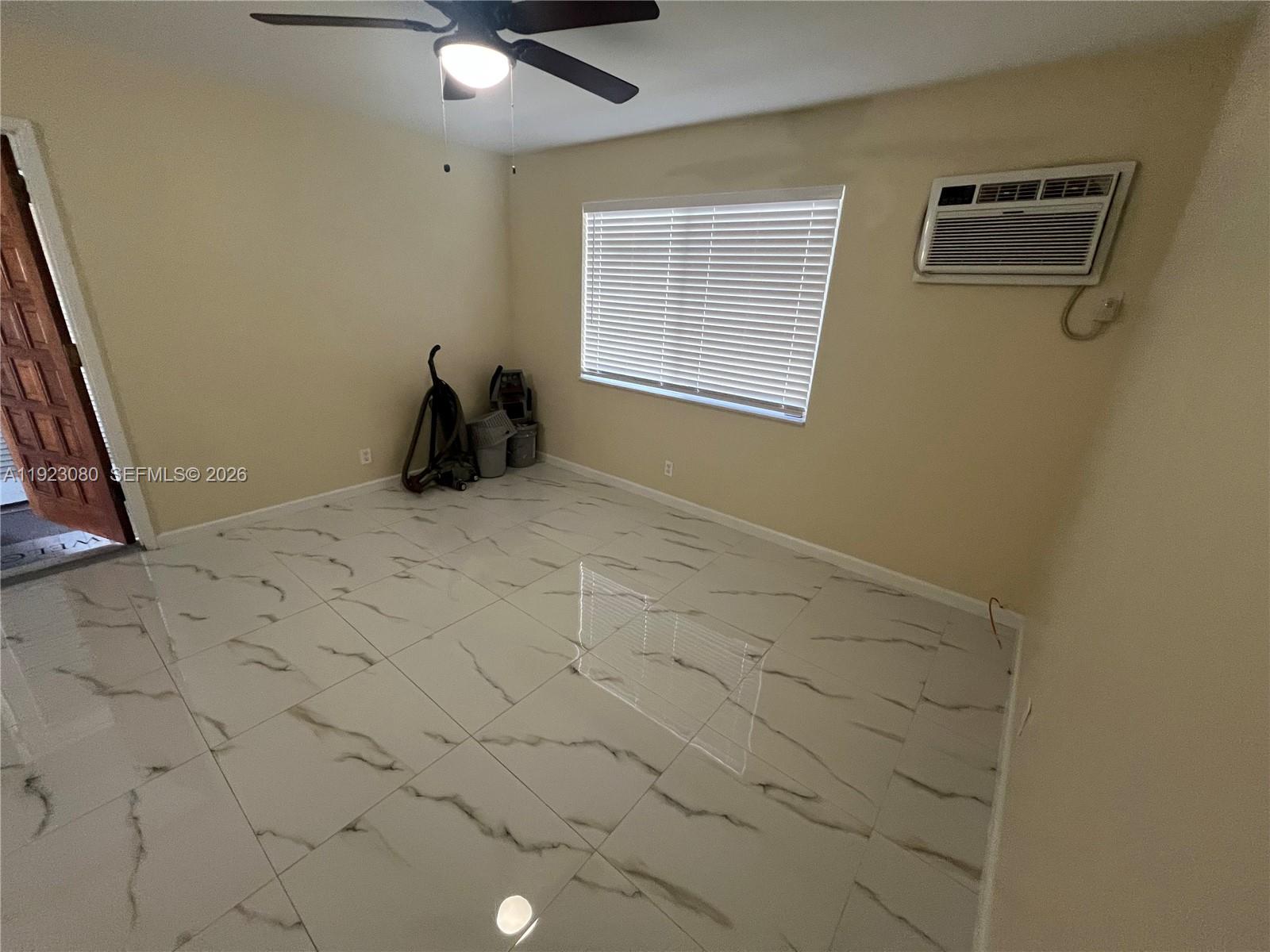 CORAL RIDGE ISLES - Residential Lease