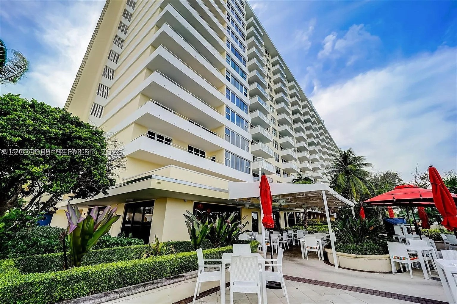 5600 CONDO - Residential