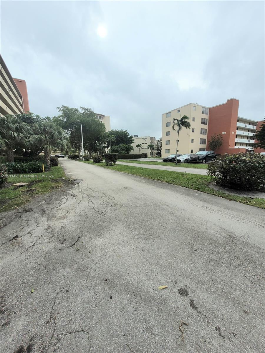 JADE WINDS GROUP - - Residential