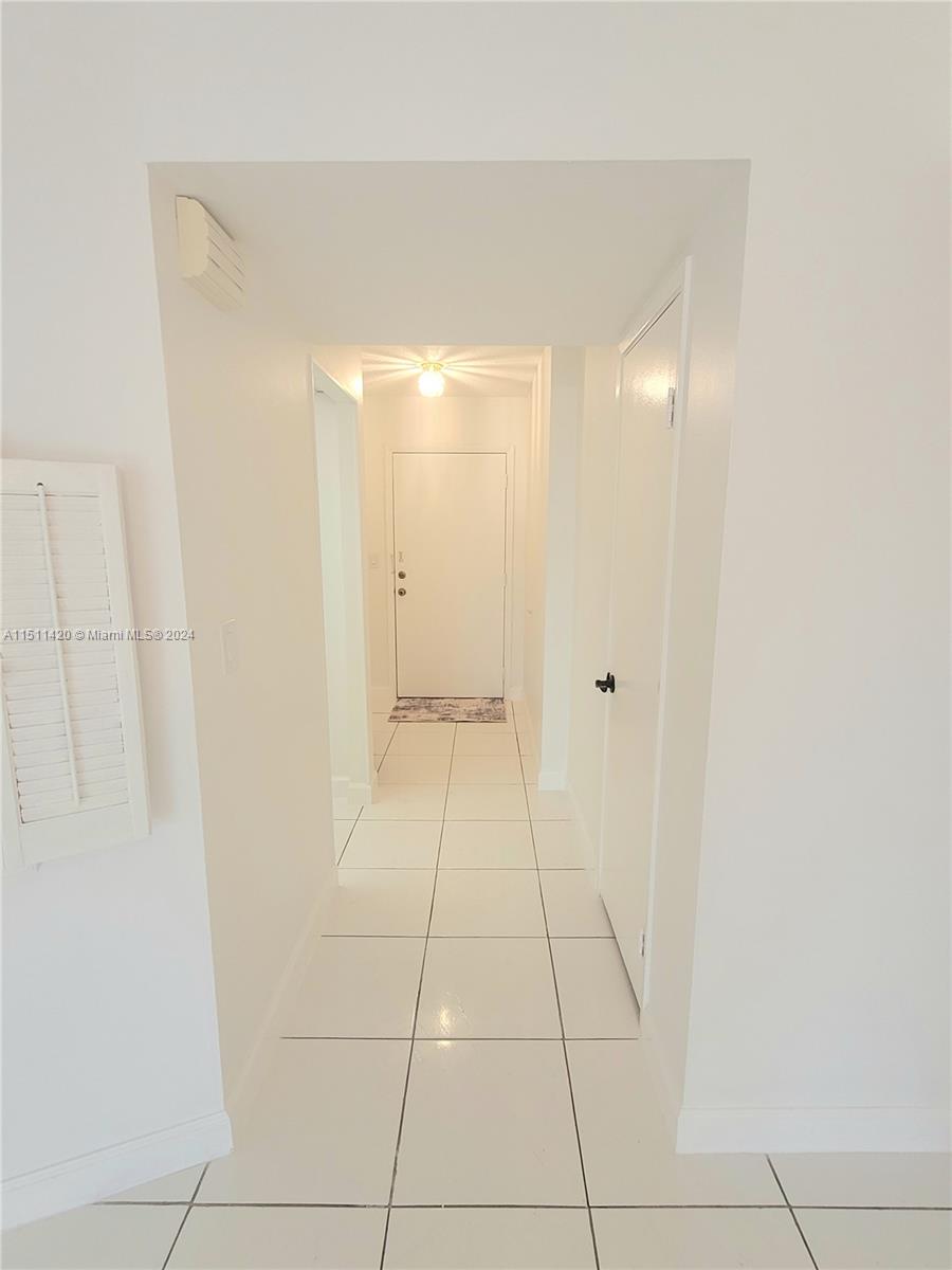 JADE WINDS GROUP - - Residential