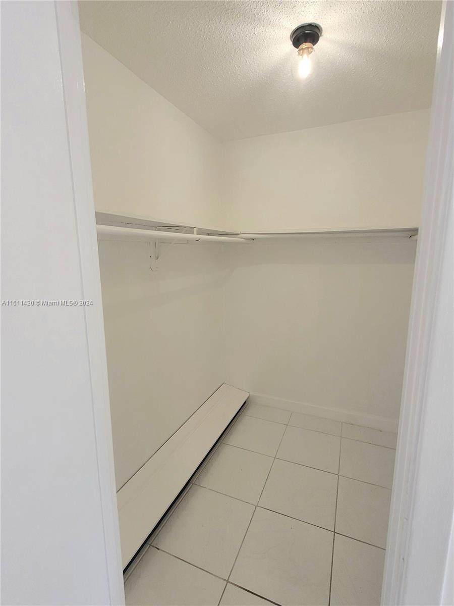 JADE WINDS GROUP - - Residential
