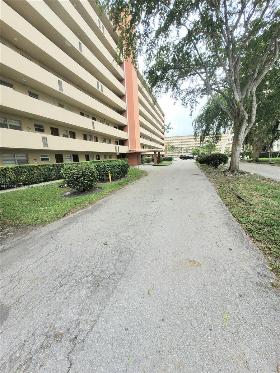 JADE WINDS GROUP - - Residential