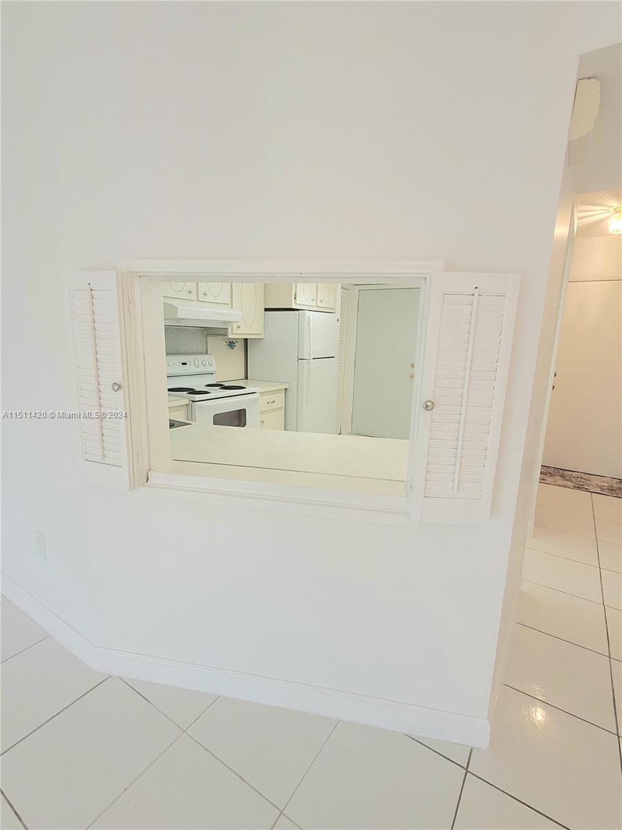 JADE WINDS GROUP - - Residential