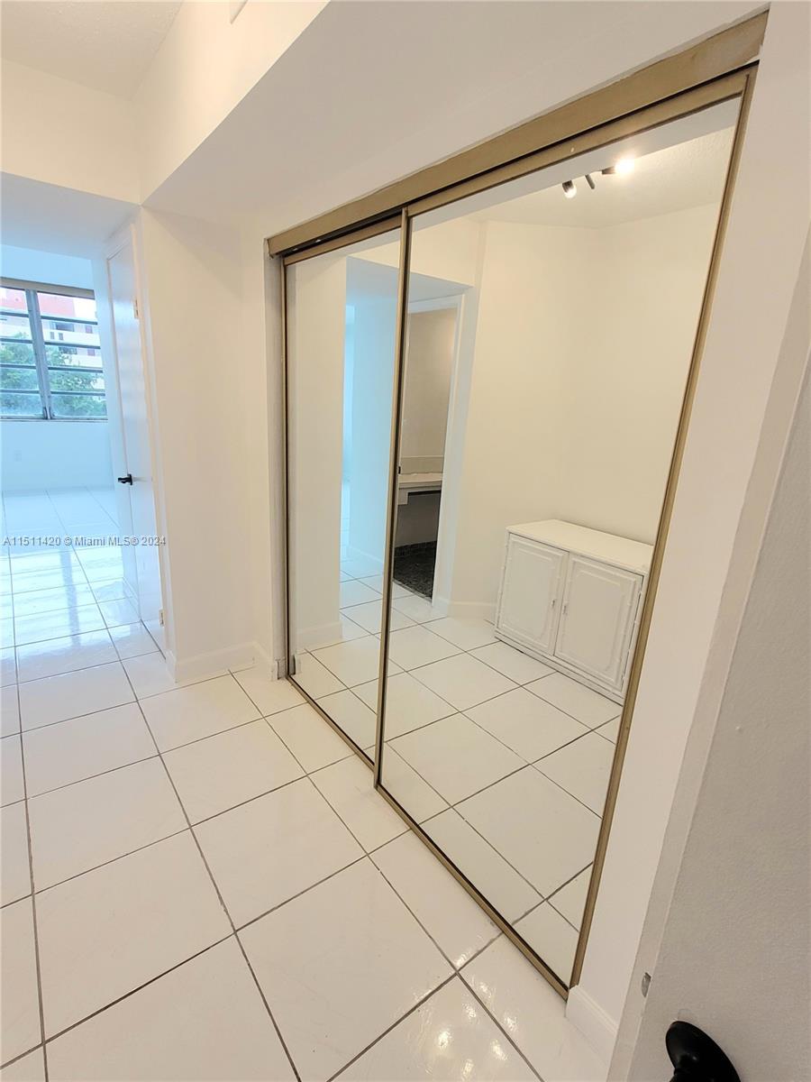 JADE WINDS GROUP - - Residential
