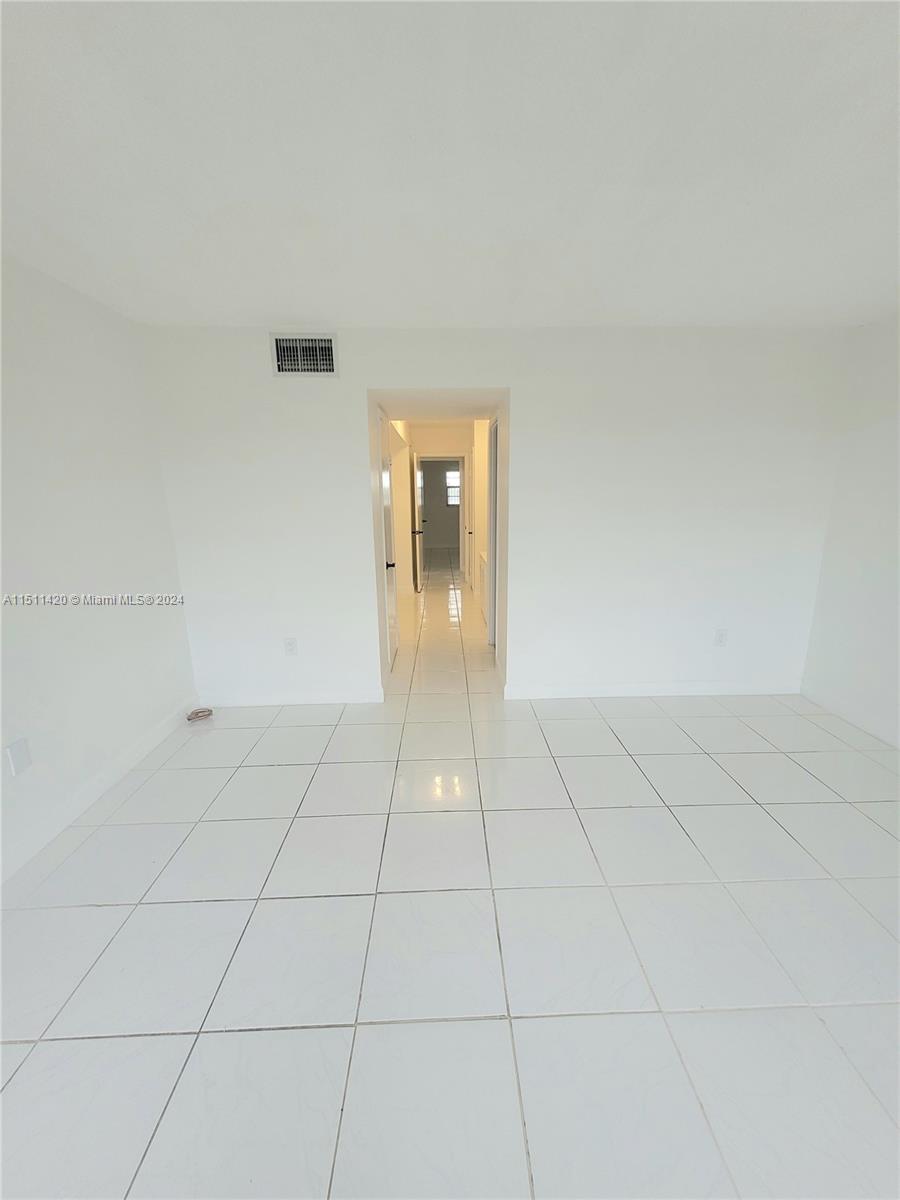 JADE WINDS GROUP - - Residential