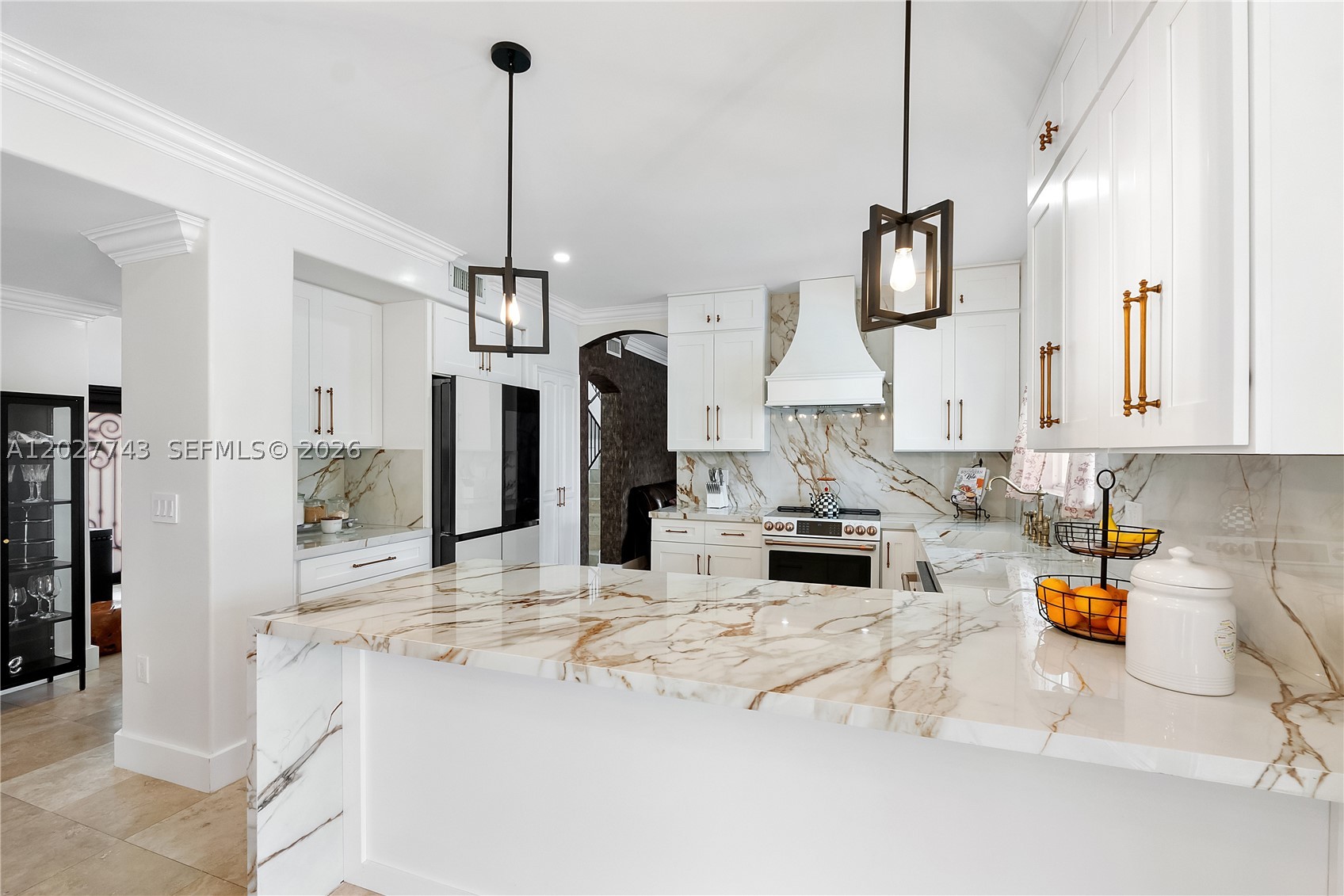GENESIS OAK GARDENS - Residential