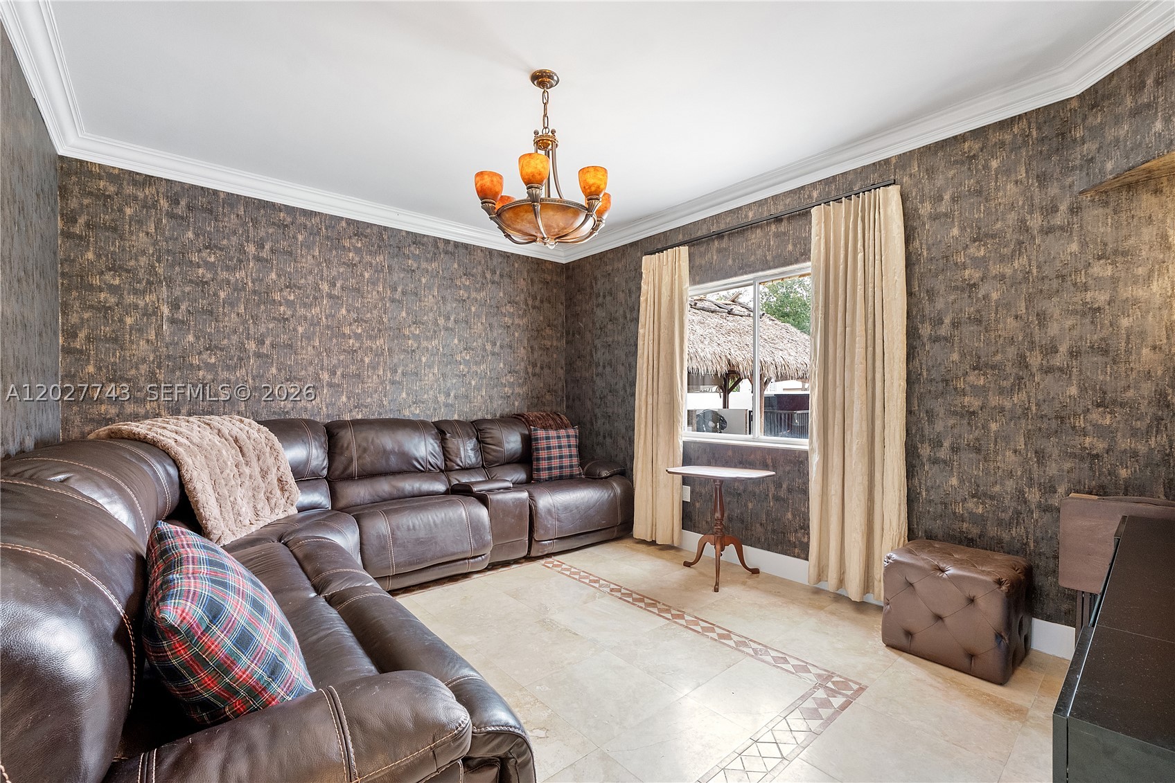 GENESIS OAK GARDENS - Residential