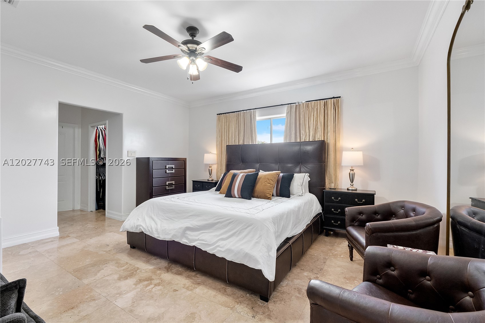 GENESIS OAK GARDENS - Residential
