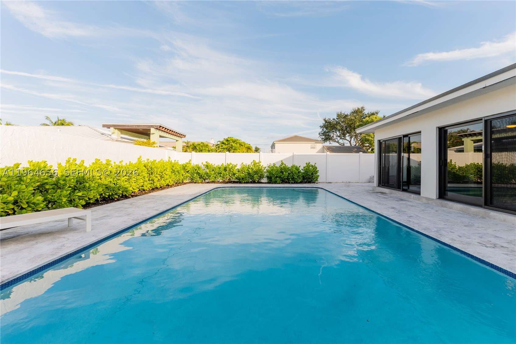 CORAL RIDGE COUNTRY CLUB - Residential
