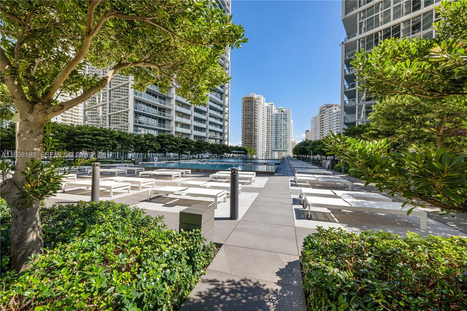 ICON BRICKELL CONDO NO 3 - Residential