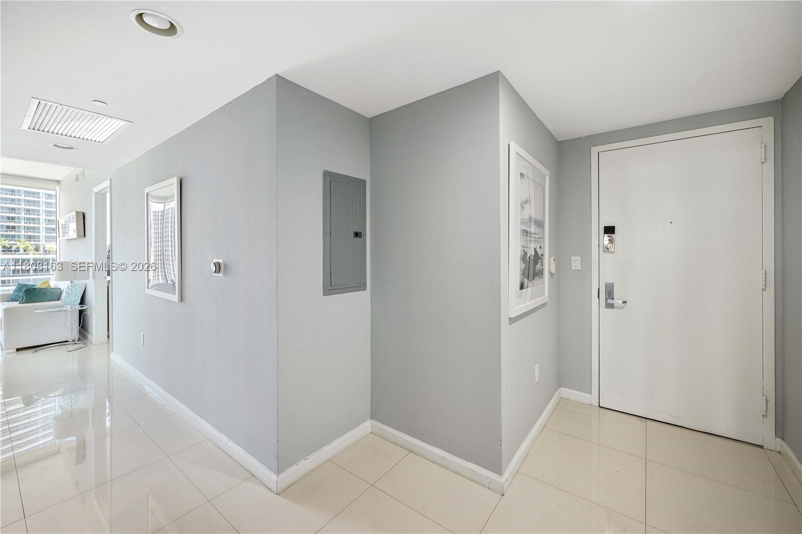 ICON BRICKELL CONDO NO 3 - Residential