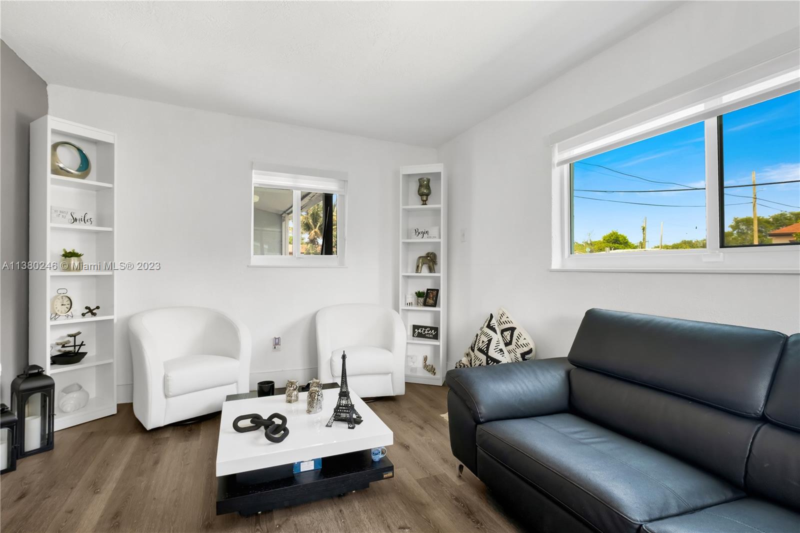 GOLDEN HIGHLANDS EST - Residential