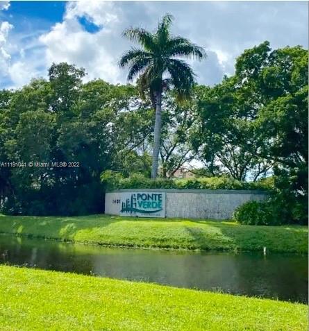 2 Bedroom 1 bathroom unit, to be delivered freshly painted. Community pool, tennis court and more!
HOA application $ 100. HOA Credit Score 650 MINIMUN
Background check. Proof of Income Required