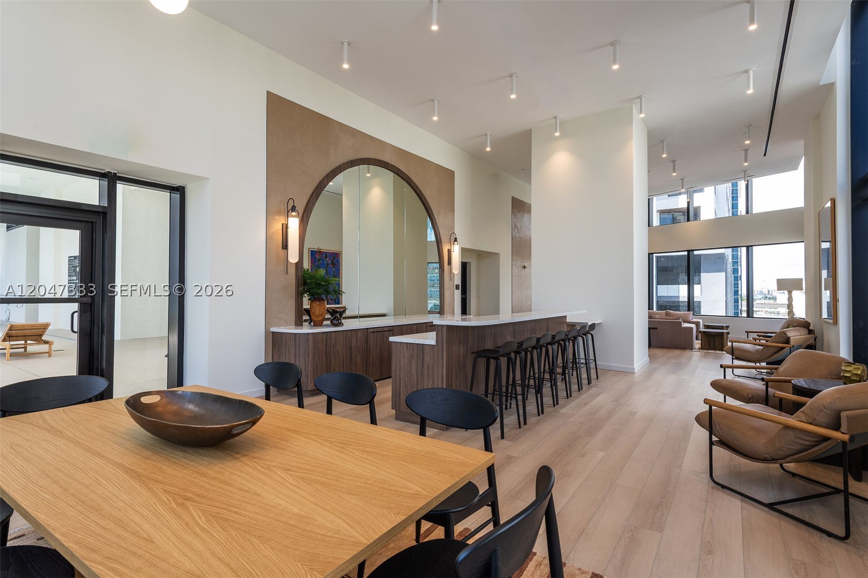 DISTRICT 225 - Residential