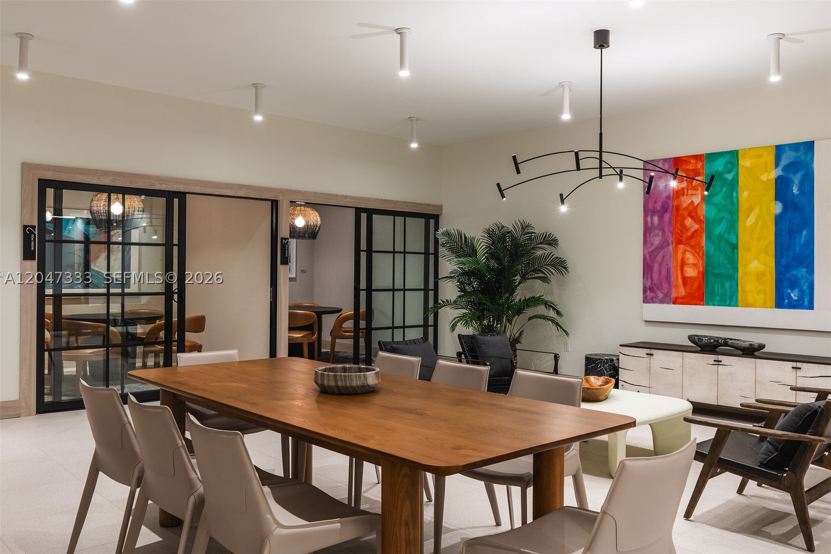 DISTRICT 225 - Residential