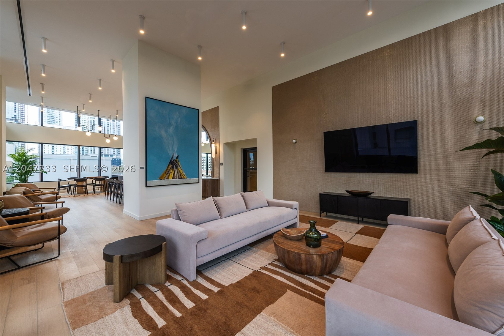 DISTRICT 225 - Residential