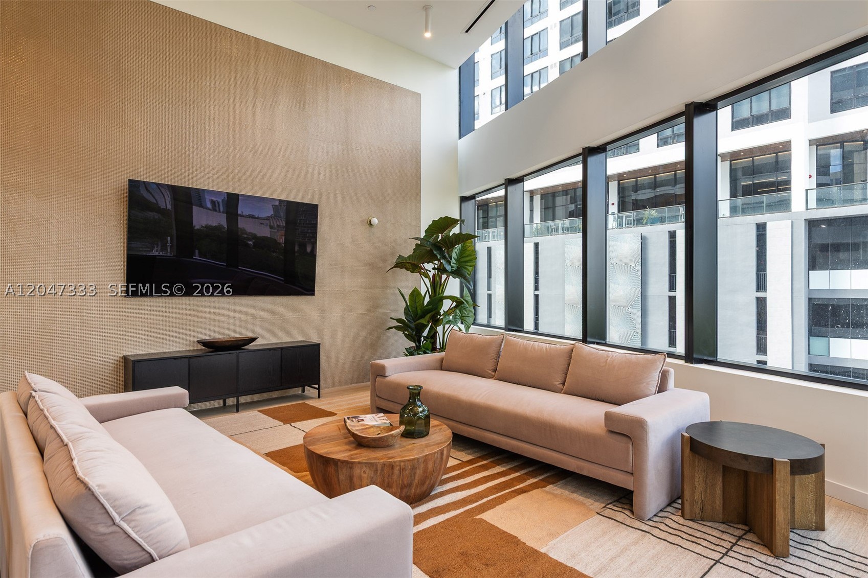 DISTRICT 225 - Residential