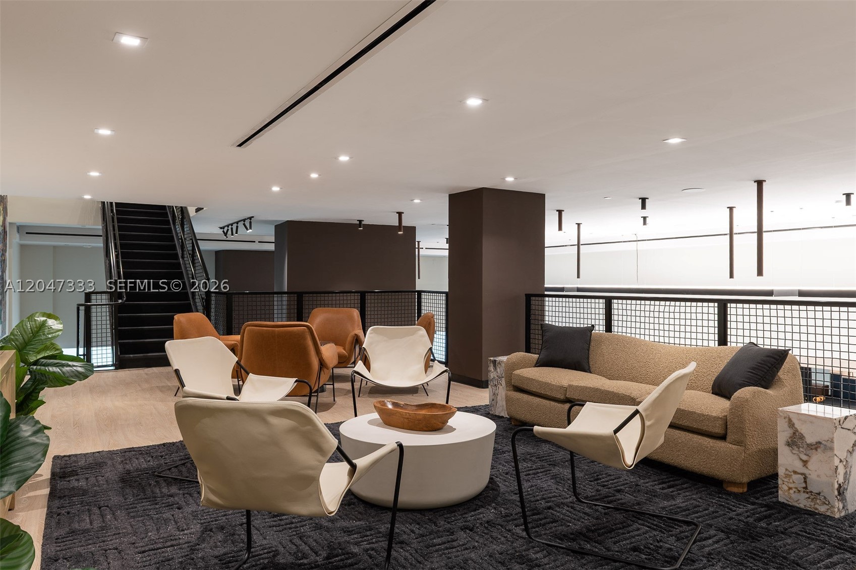 DISTRICT 225 - Residential
