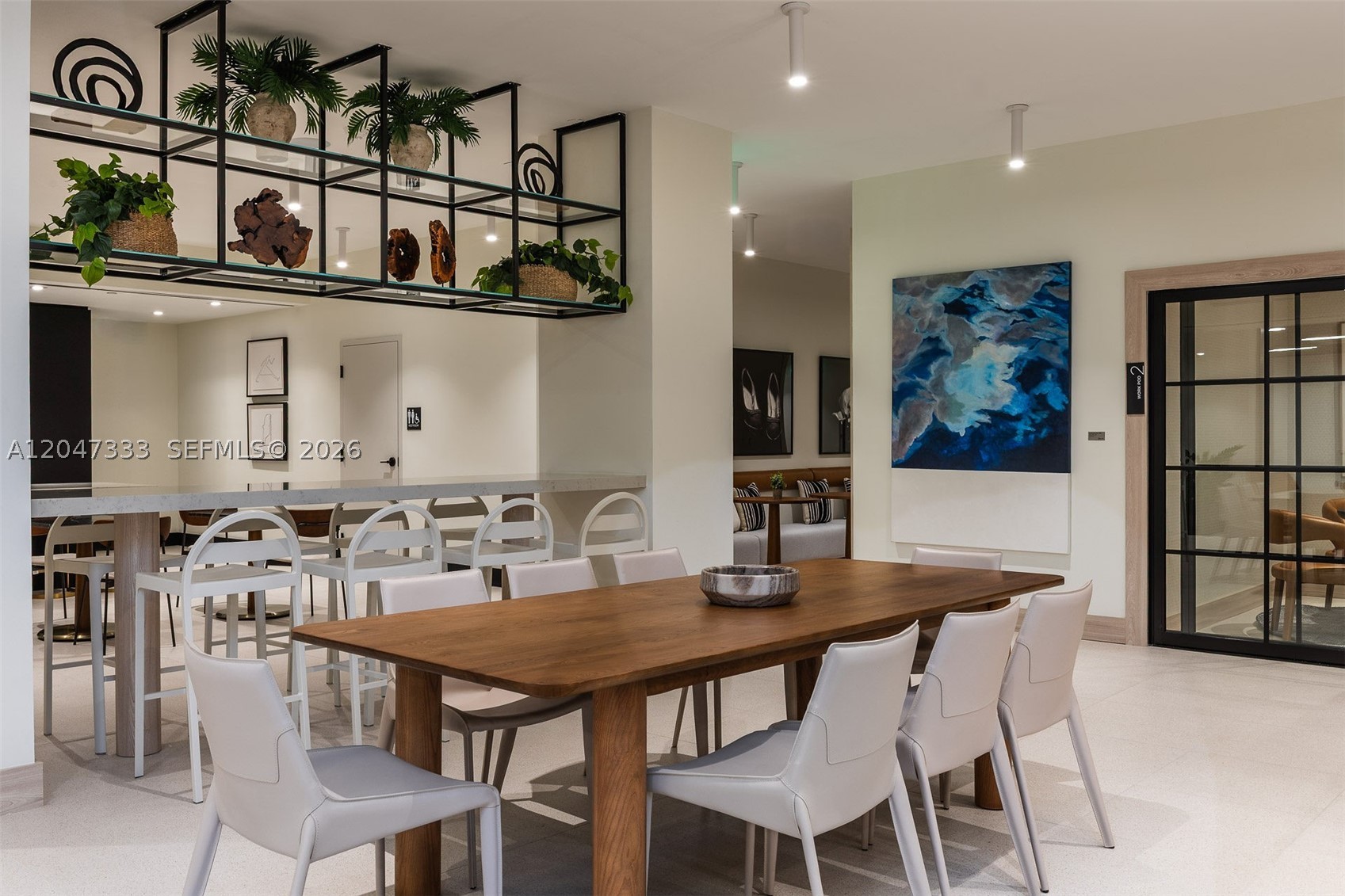 DISTRICT 225 - Residential