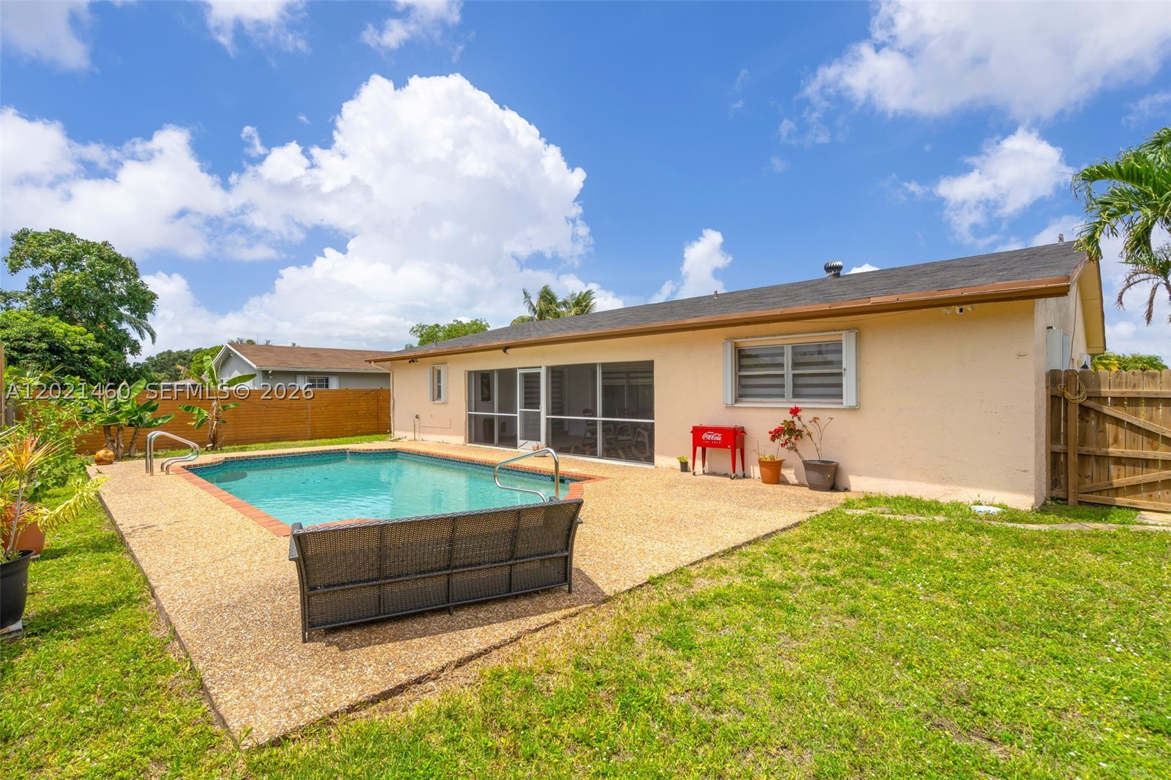 ORIOLE MARGATE SEC 6 - Residential