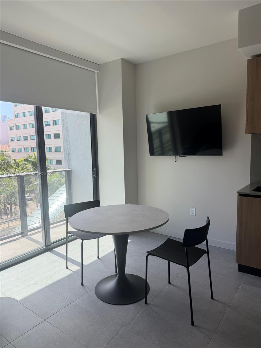 501 FIRST RESIDENCES - Residential