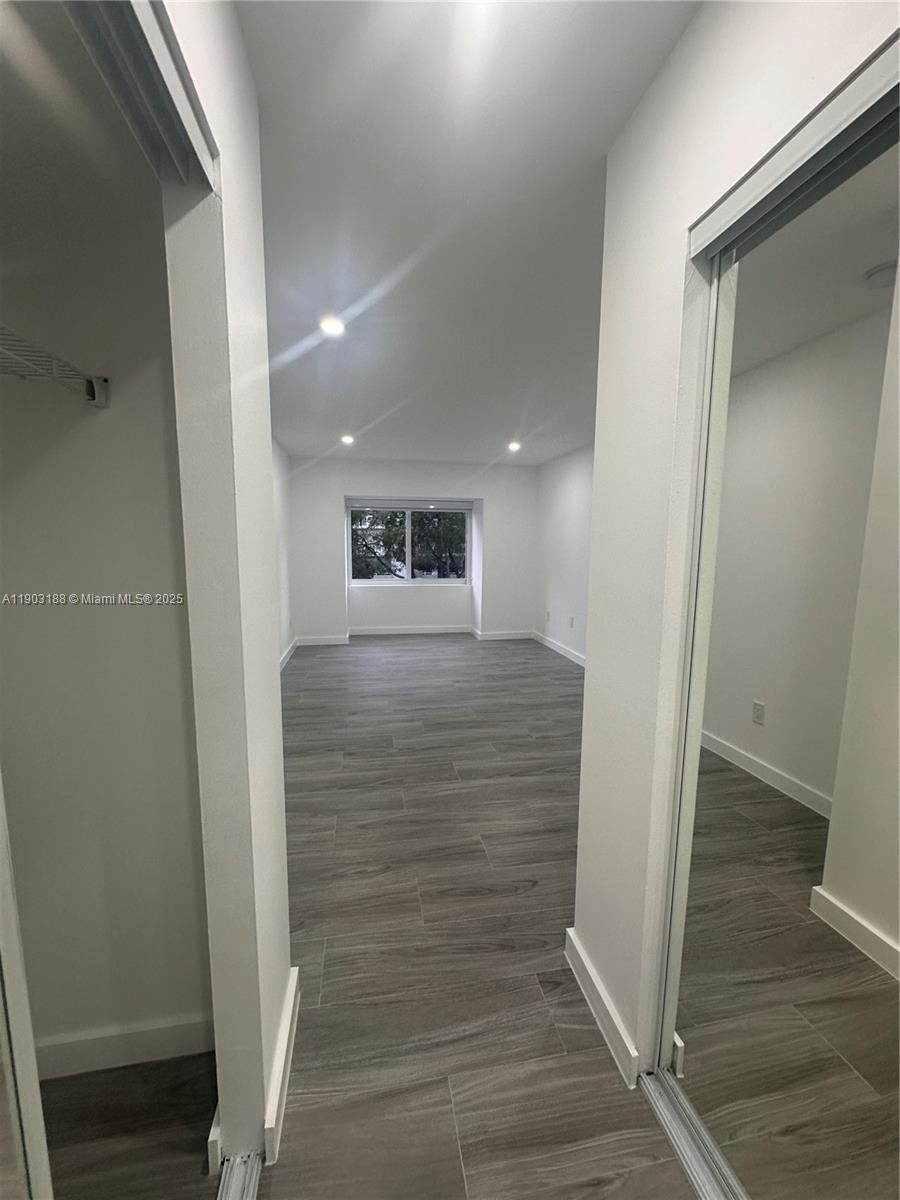 KINGS CREEK SO CONDO - Residential