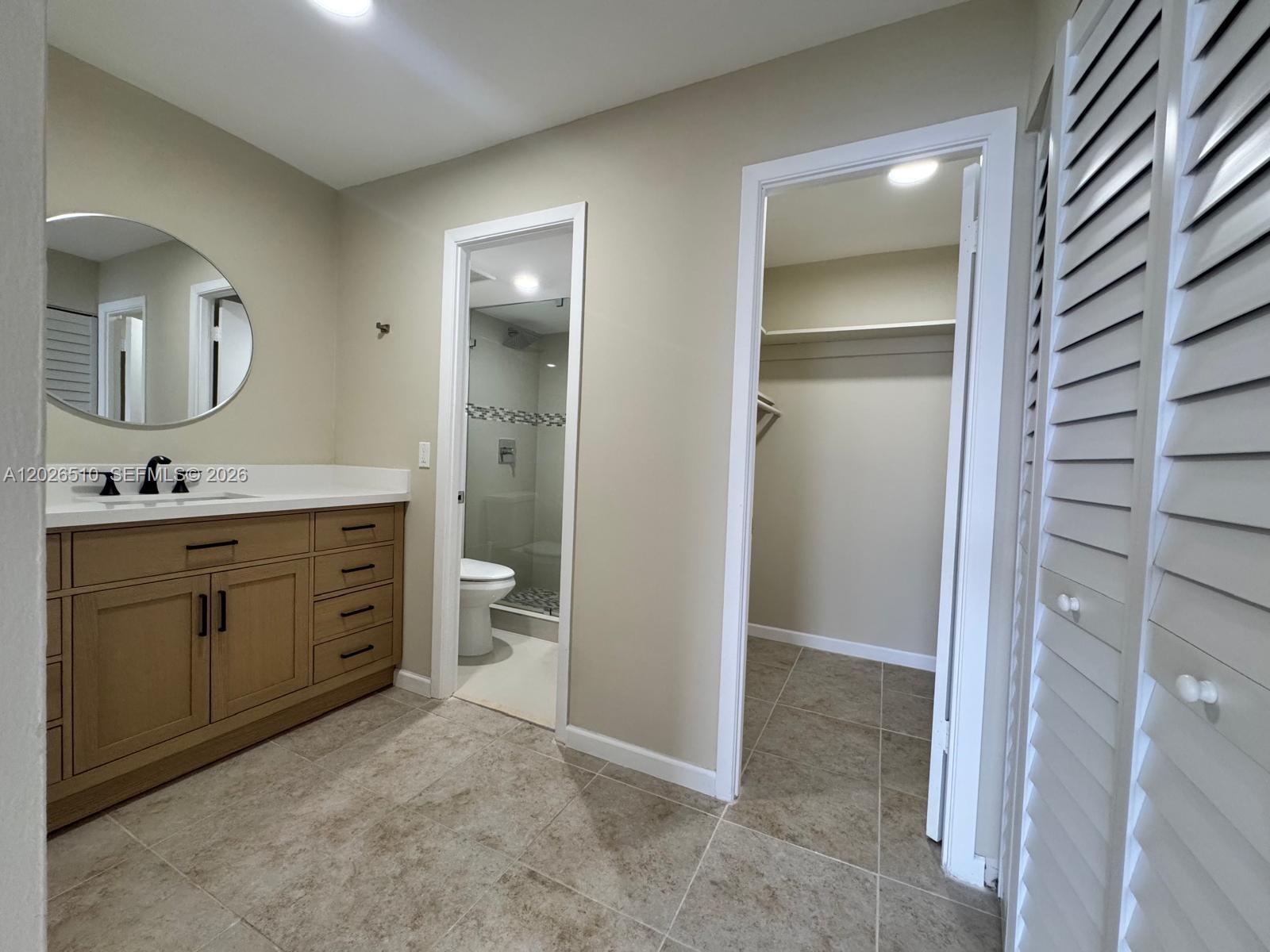 OCEAN VIEW TOWERS CONDO - Residential Lease