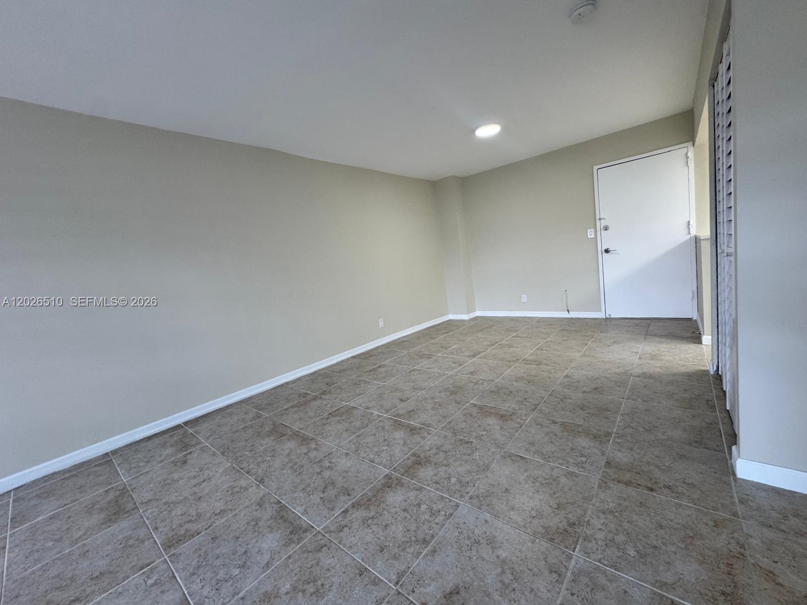 OCEAN VIEW TOWERS CONDO - Residential Lease