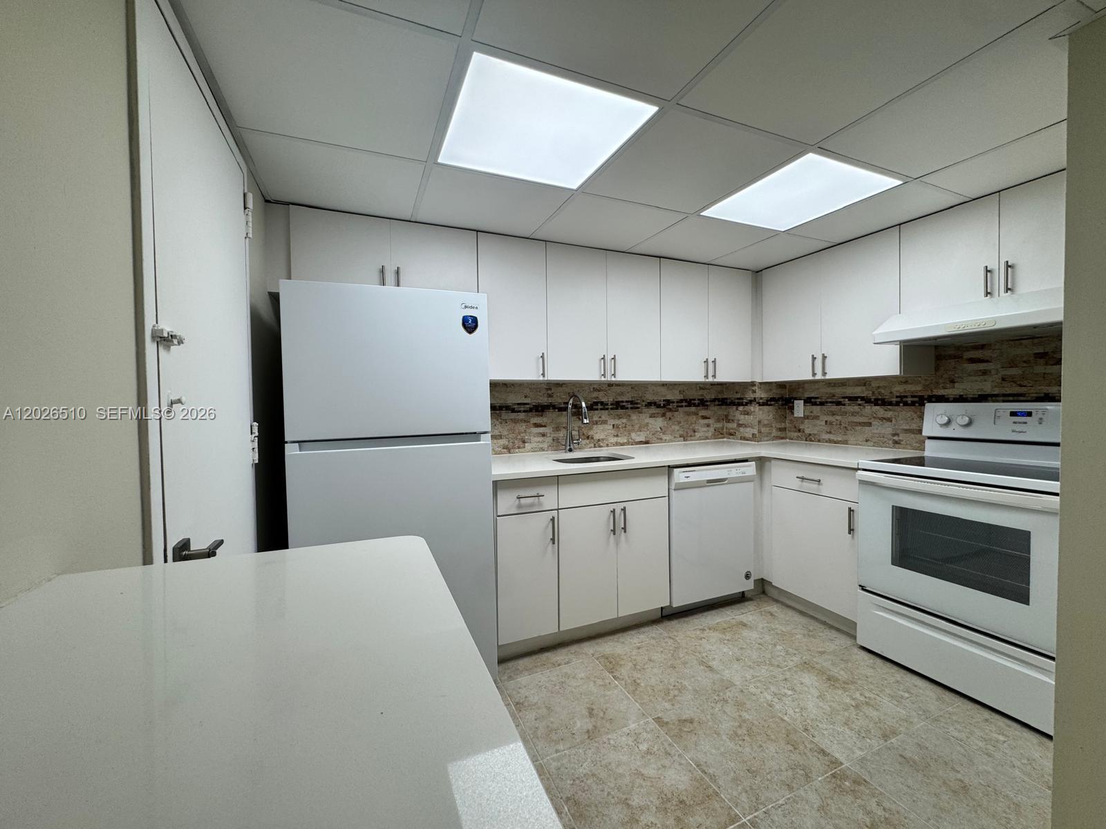 OCEAN VIEW TOWERS CONDO - Residential Lease